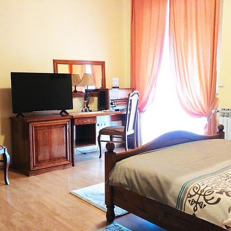 Hotel Derby Orasje 外观 照片