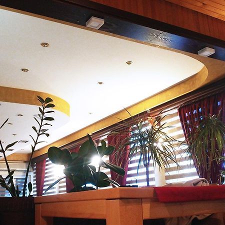 Hotel Derby Orasje 外观 照片